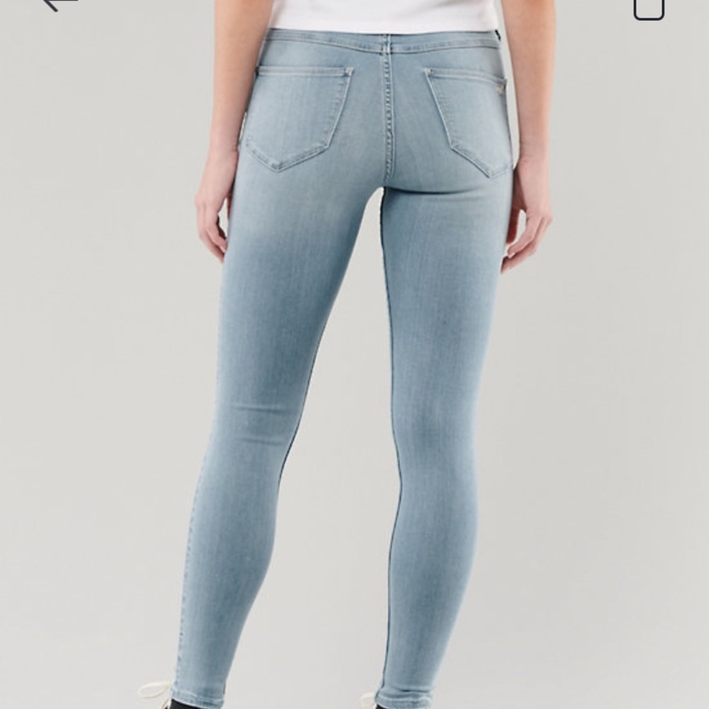 Jeans - Picture 2 of 3